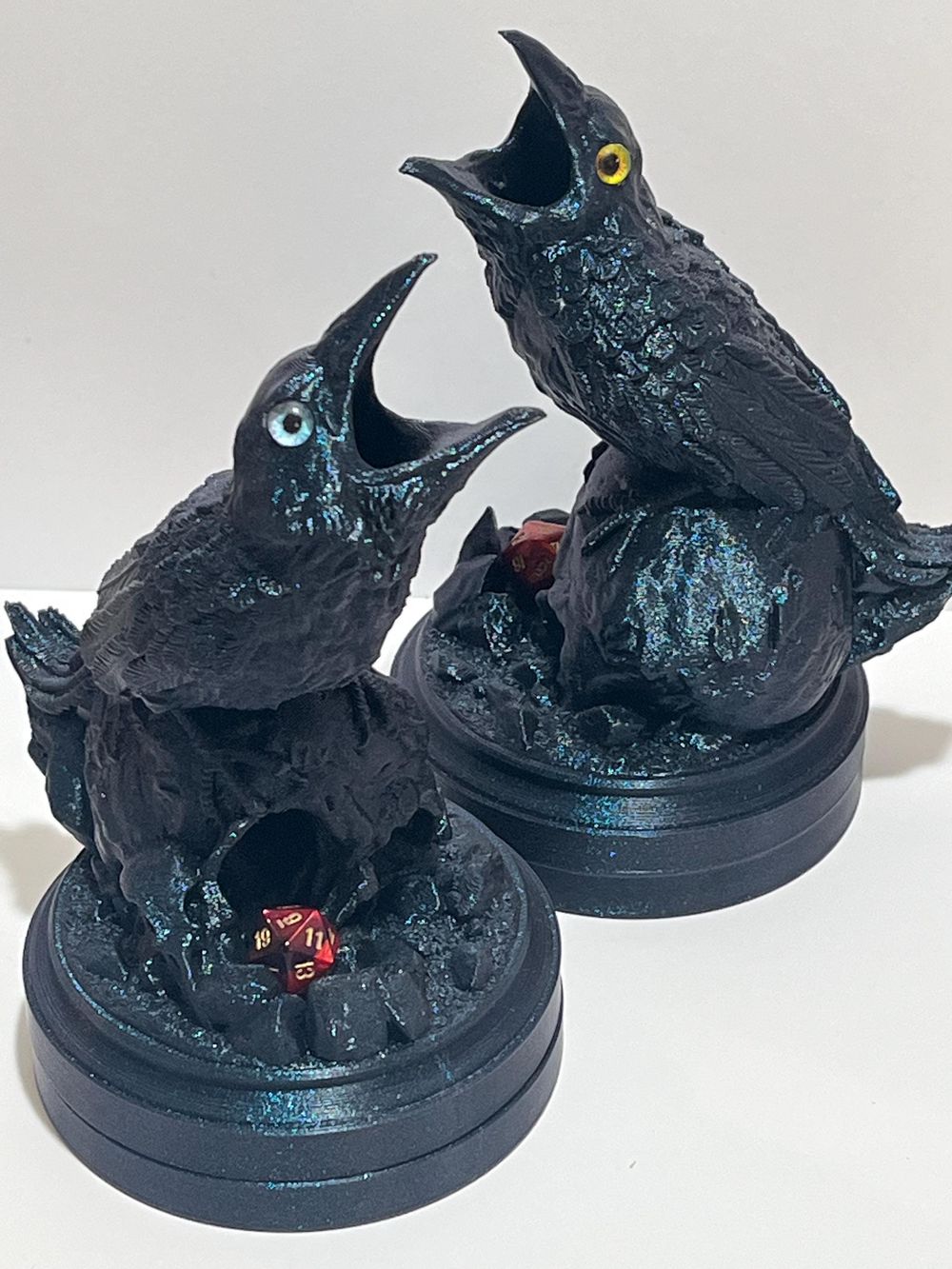 Raven & Skull Mini Dice Roller